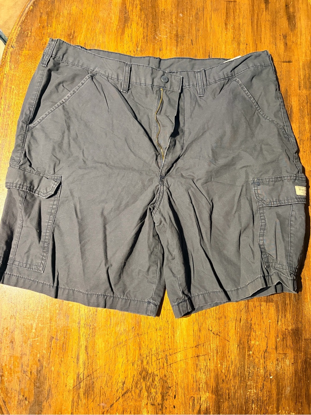 Wrangler Men's Cargo Shorts in Dark Navy